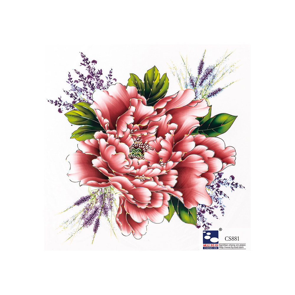 Produzione di fogli colorati per stampaggio a caldo per pannelli in PVC CS881